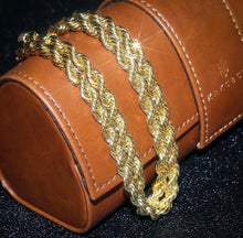 Load image into Gallery viewer, 14K Yellow Gold Rope Link Bracelet, Real Italian Bracelet Men Women, Unisex Elegant Chain, Everyday Wear Jewelry, Lobster Lock Box Lock Set
