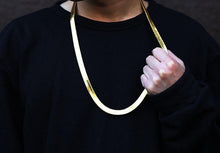 Load image into Gallery viewer, 14K Solid Yellow Gold Herringbone Chain- High Polished 3mm Necklace - Chain All Sizes 16&#39;&#39; 24&#39;&#39; Inches Layering Necklace - New Year Jewelry
