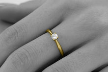 Load image into Gallery viewer, 14k Solid Gold 4 Prong Diamond Round Ring/ Diamond Statement Ring/ Solid Gold Diamond Ring/ Vertical Round Diamond Band
